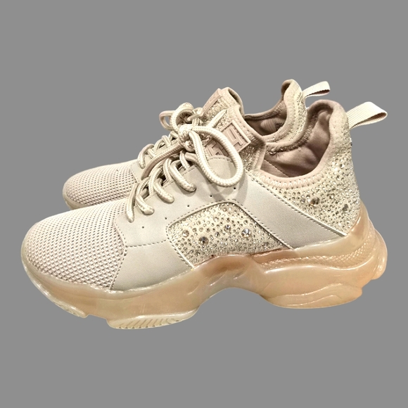 Steve Madden Shoes - Steve Madden sneakers, size 9.5